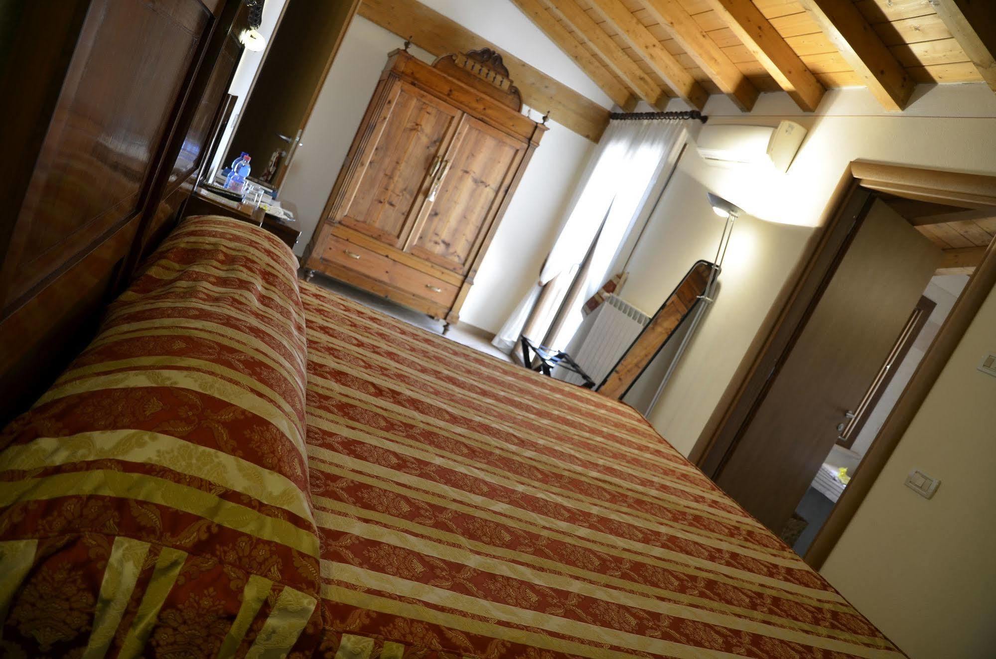 9 Muse Bed And Breakfast Canneto sull'Oglio Exteriér fotografie